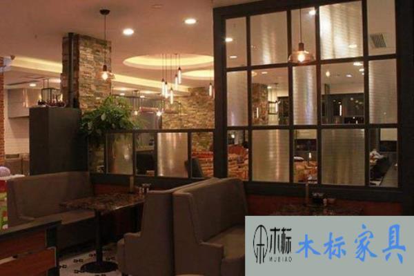 餐廳沙發(fā)和家用沙發(fā)一樣嗎？ 