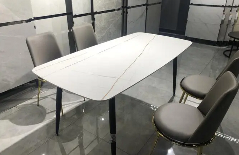 巖板餐桌最大致命缺點是什么 巖板餐桌最大致命缺點是什么