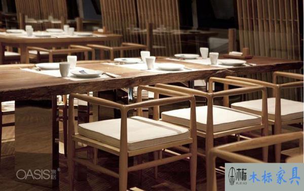 餐廳桌椅擺放有講究，擺對了坪效穩(wěn)增！ 