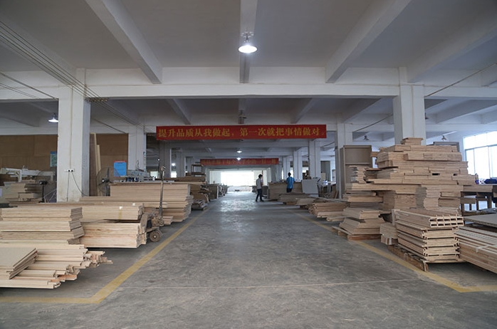 木標(biāo)家具廠內(nèi)照